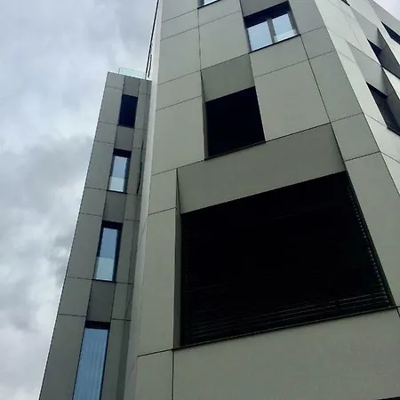 Fractal Guest - Centrum Andersia Square & Old Town Apartment Poznan